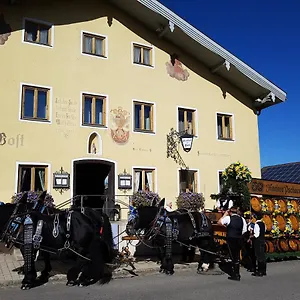 - Zur Post Gasthof